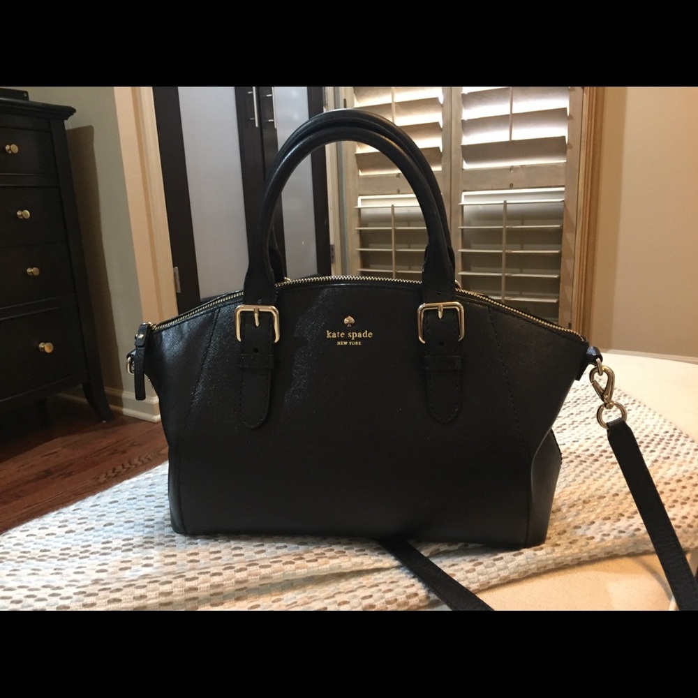 Kate Spade Satchel - amazing condition!